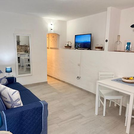 Monolocale A Due Passi Dal Mare Apartment Олбия Екстериор снимка