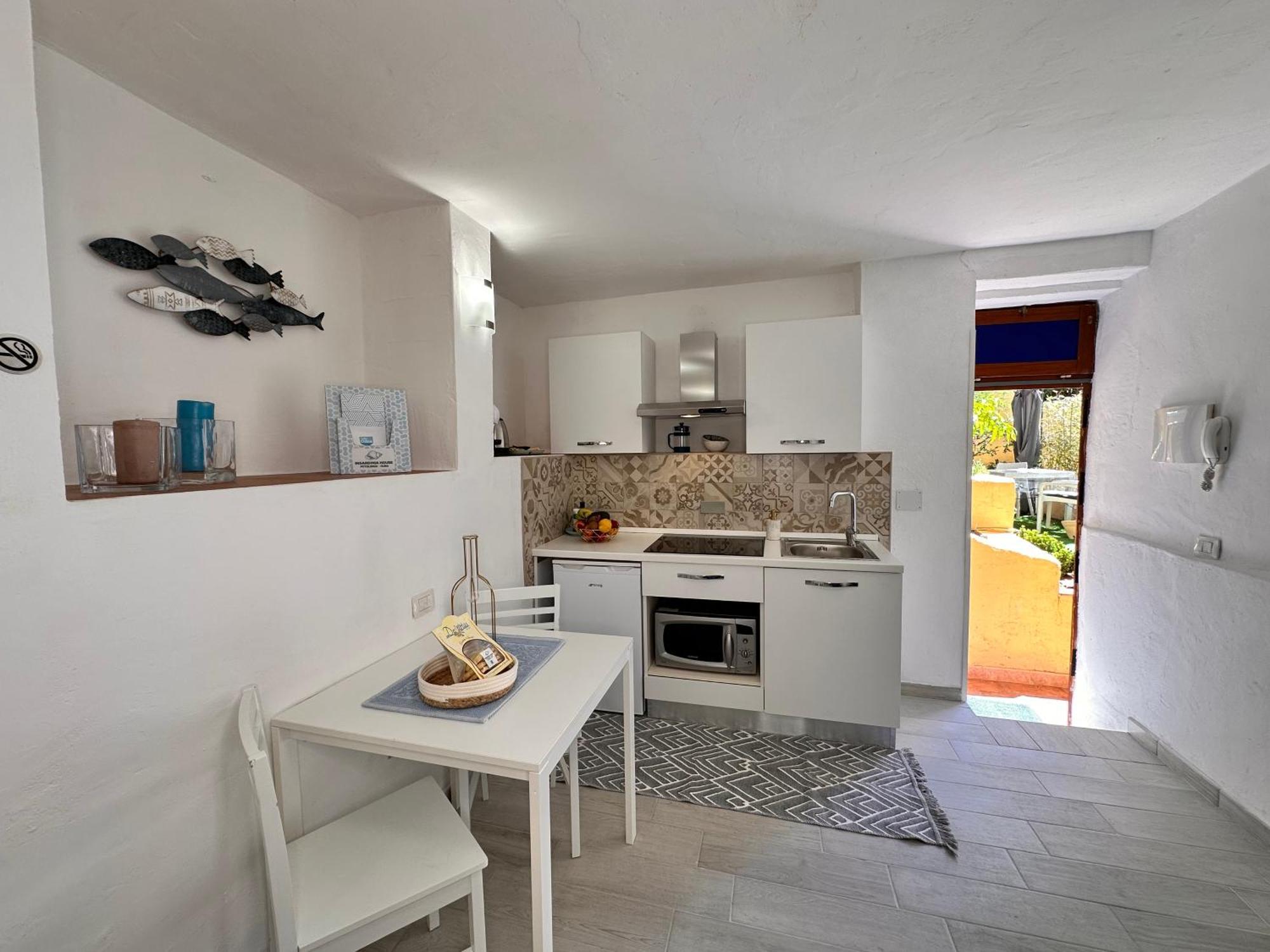 Monolocale A Due Passi Dal Mare Apartment Олбия Екстериор снимка